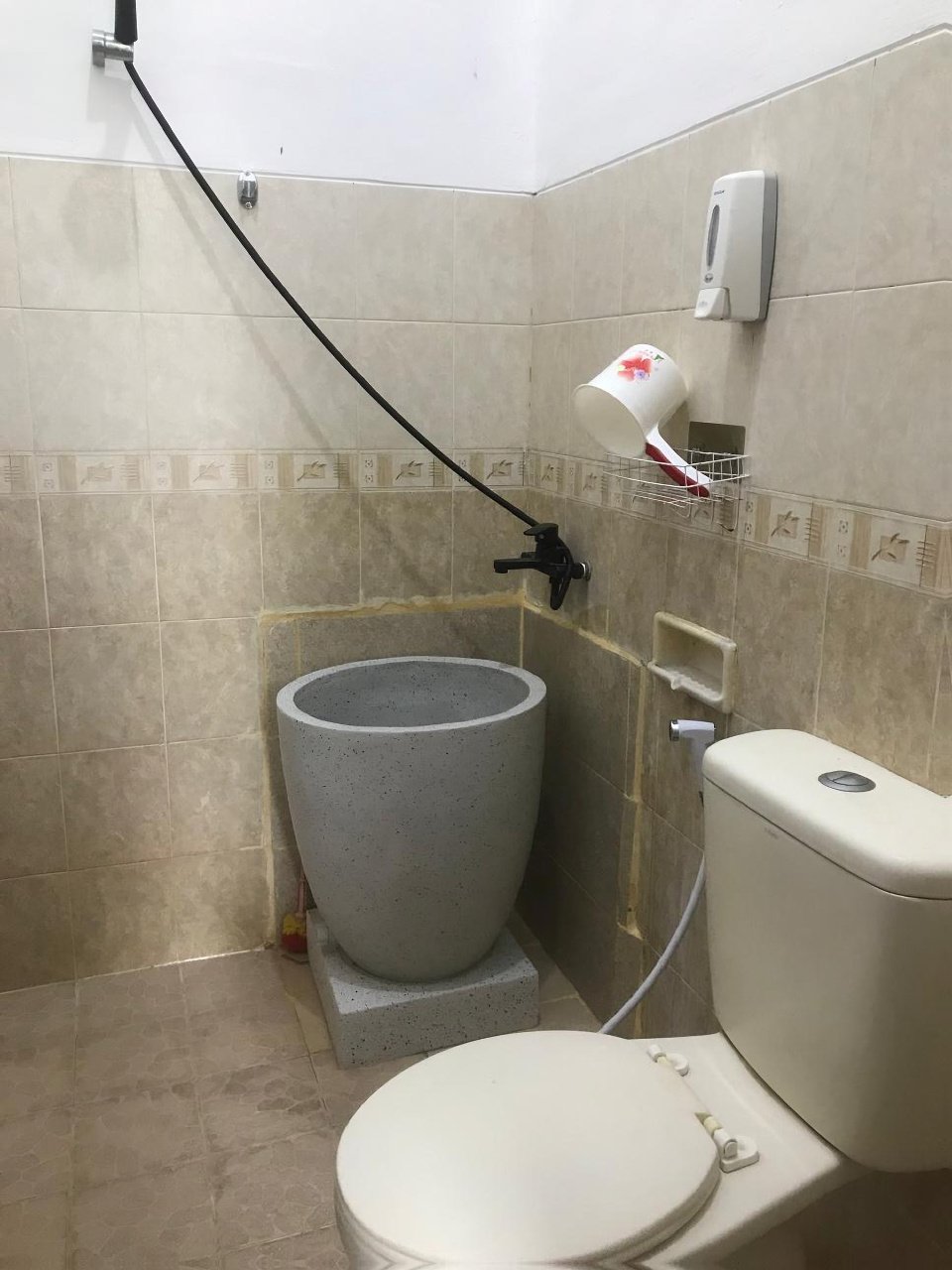 Kamar Mandi Rumah Pahoman